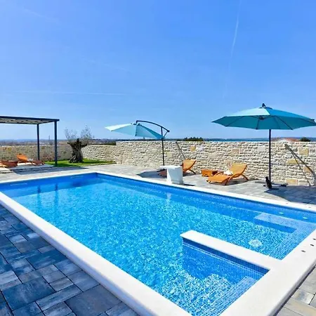 Stonevilla With Heated Pool Vila